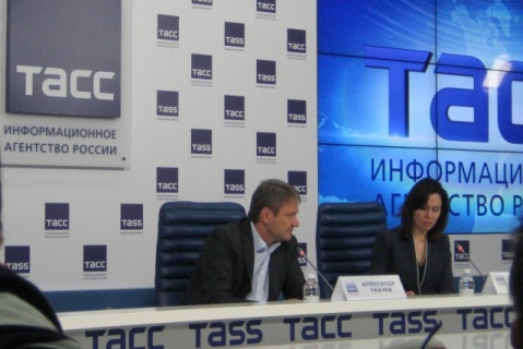 Александр Ткачев встретился с журналистами